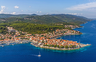 Luchtfoto van het eiland Korčula