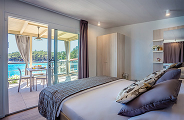 Room for 2 in the Lungomare Chalet with a sea view