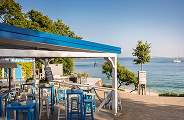Beach Bar Škrila ob plaži